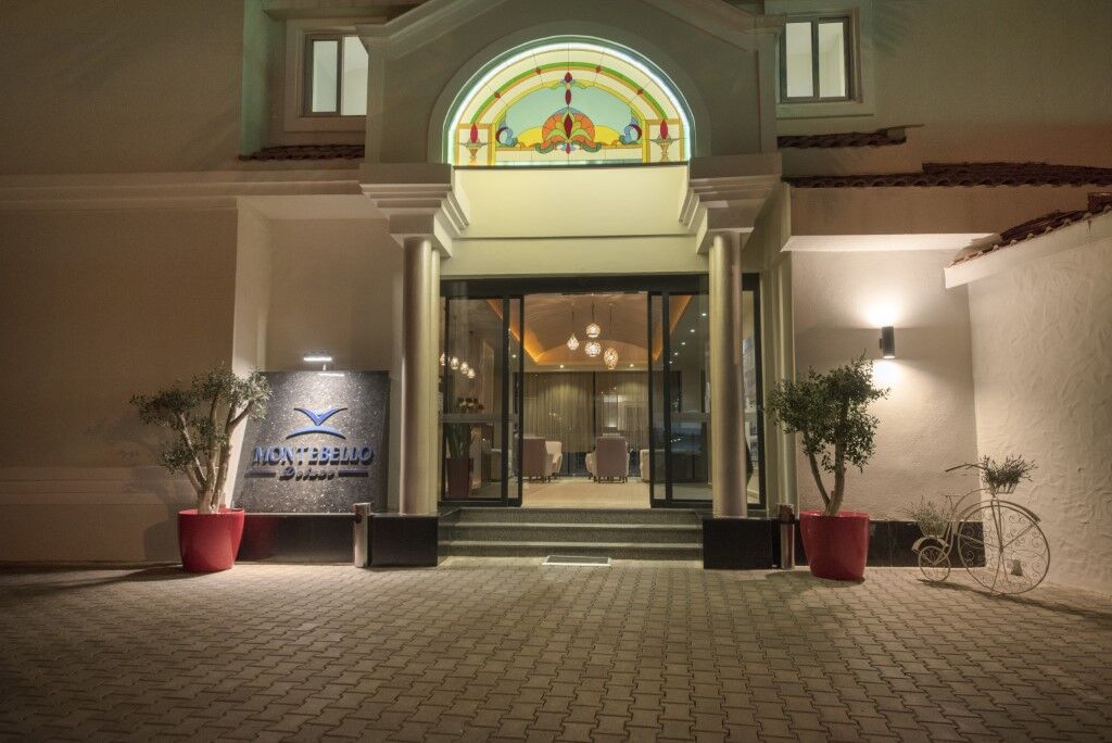 蒙特贝罗豪华酒店 厄吕代尼兹 外观 照片